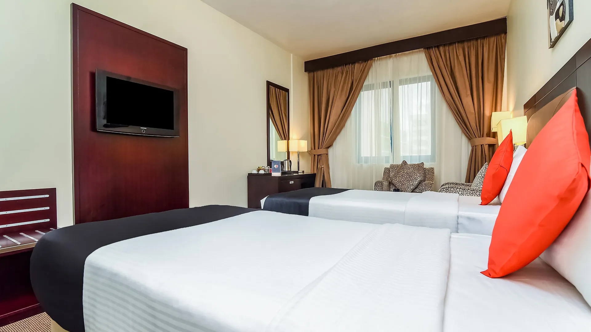****  Landmark Summit Hotel Dubai United Arab Emirates