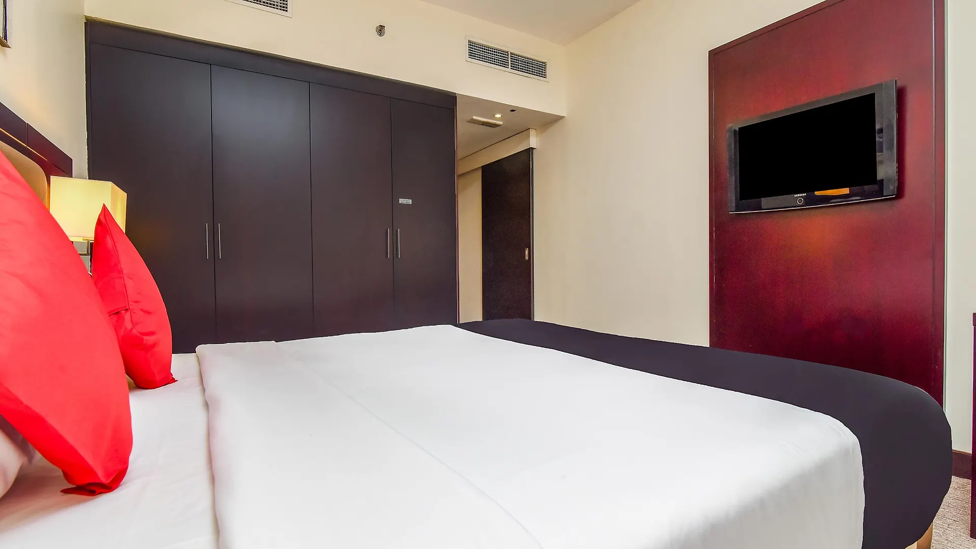 Landmark Summit Hotel Dubai