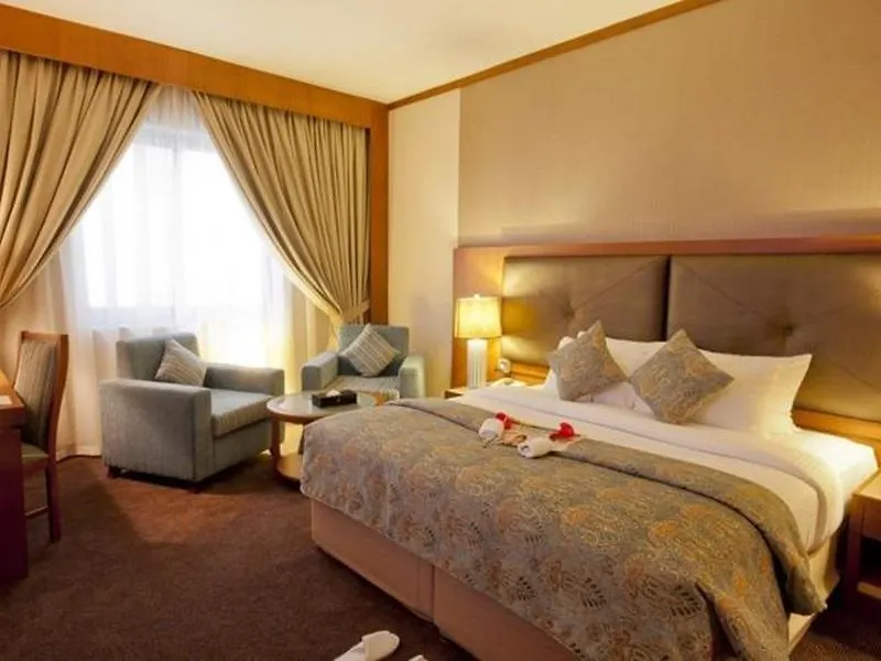 Landmark Summit Hotel Dubai 4*,