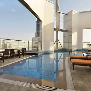 Ramada Corniche 4* Abu Zabi
